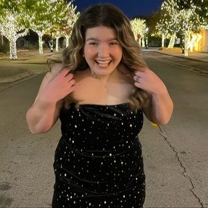 Meet your Posher, Hailey